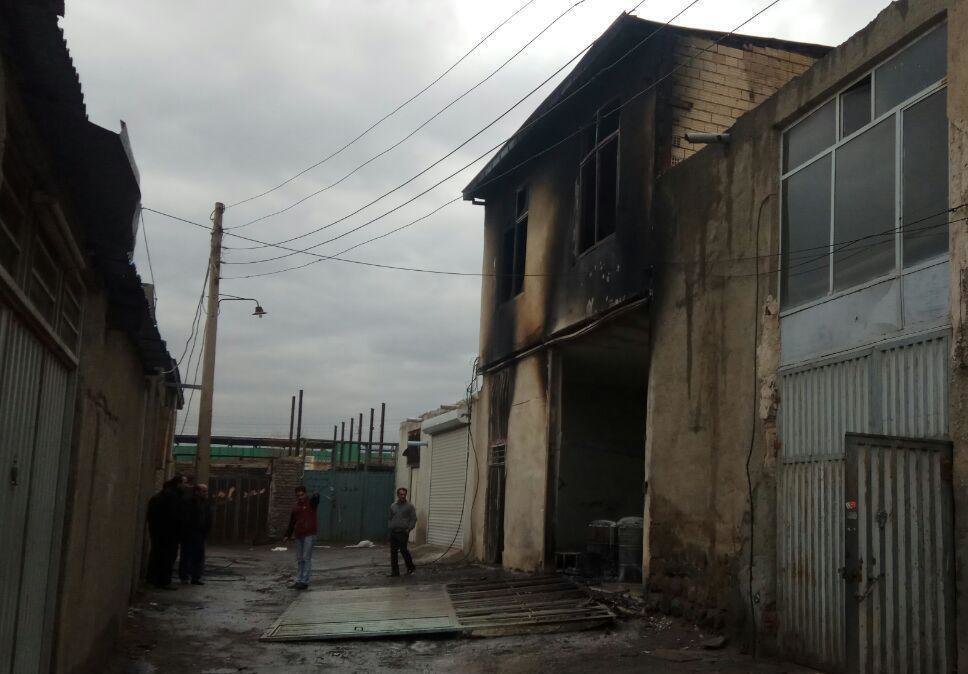 آتش سوزی کارگاه تولیدی شهرک شهید مدنی تبریز اطفا شد