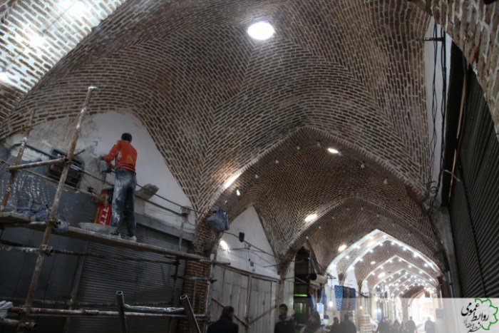 مرمت و جداره‌سازی بازار یمن دوزان توسط شهرداری منطقه ۸