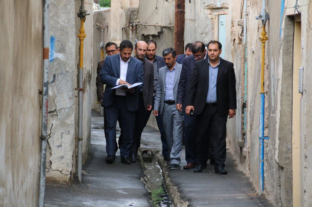 شهردار تبریز از روند اجرای طرح ساماندهی محله “چوخورلار” تبریز بازدید کرد