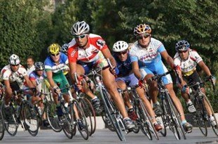 برگزاری مسابقات دوچرخه‌سواری در تبریز
