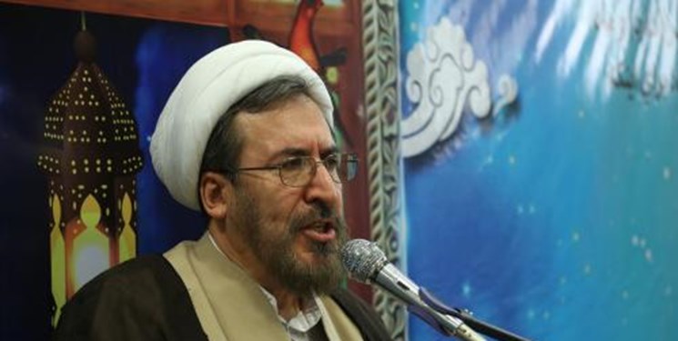 دشمن با مذاکره به دنبال لکه‌دار کردن جایگاه ایران در بین امت‌های اسلامی است