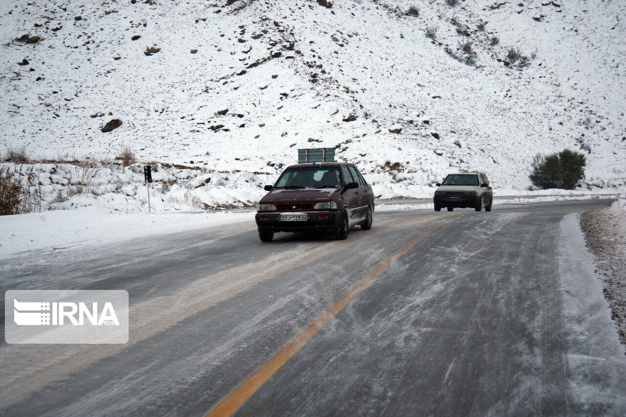 راه‌های آذربایجان‌شرقی باز و لغزنده است