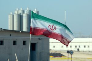 عقب‌نشینی رژیم صهیونیستی از تهدید نظامی ایران
