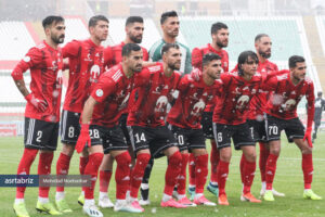 تراکتور بدون دنیزلی روی نوار پیروزی