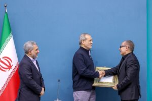 «منم همون هوادار قدیمی»