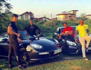 لاکچریِ نمایش!