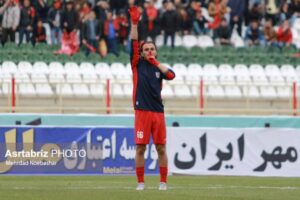 «ایمانی» دیدار ذوب‌آهن و تراکتور را از دست داد