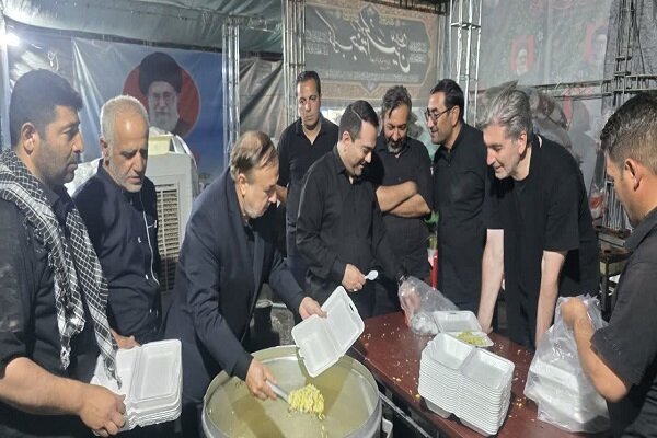 بازدید نماینده مردم تبریز، اسکو و آذرشهر در مجلس شورای اسلامی از خدماترسانی موکب جنتالحسین(ع) در پایتخت بازدید نماینده مردم تبریز، اسکو و آذرشهر در مجلس شورای اسلامی از خدماترسانی موکب جنتالحسین(ع) در پایتخت